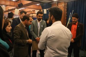 بازدید دکتر زارع چاهوکی از بخش نمایشگاهی